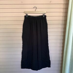 Bryn Walker Size M‎ Women's Black Light Weight Elastic Waist tencil pants